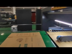 หมุนเวียนส่วน ดําอัตโนมัติ Folder Gluer Stitcher กับการเย็บคู่สําหรับการทํากล่อง